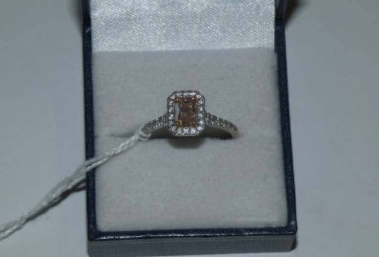 Auction lot image 7