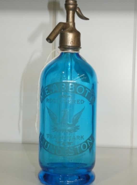 Auction lot image 10